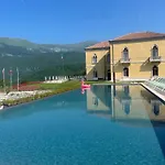 Parc San Pietro 스피아찌 디 카프리노